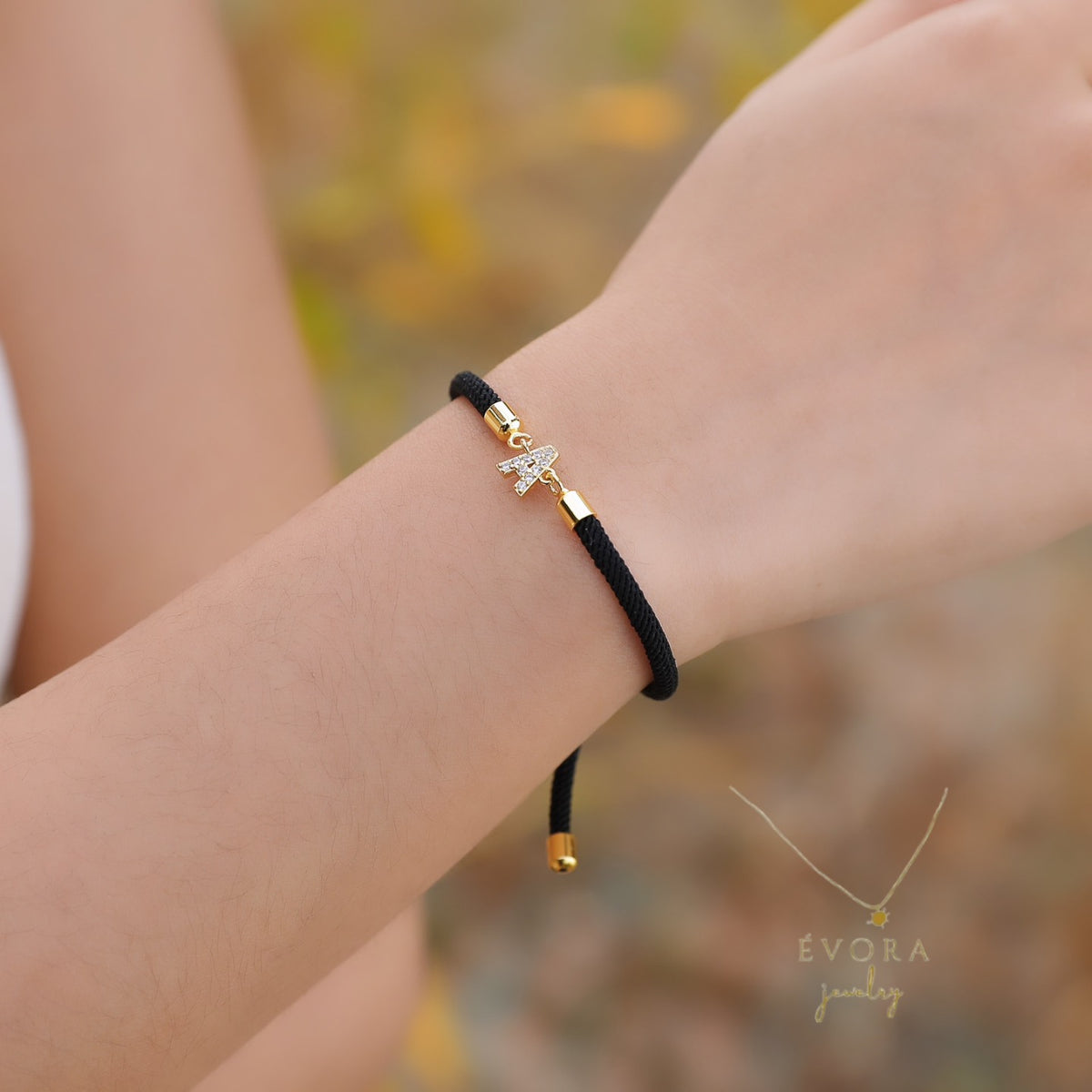 Bracelet Lettre avec Fil