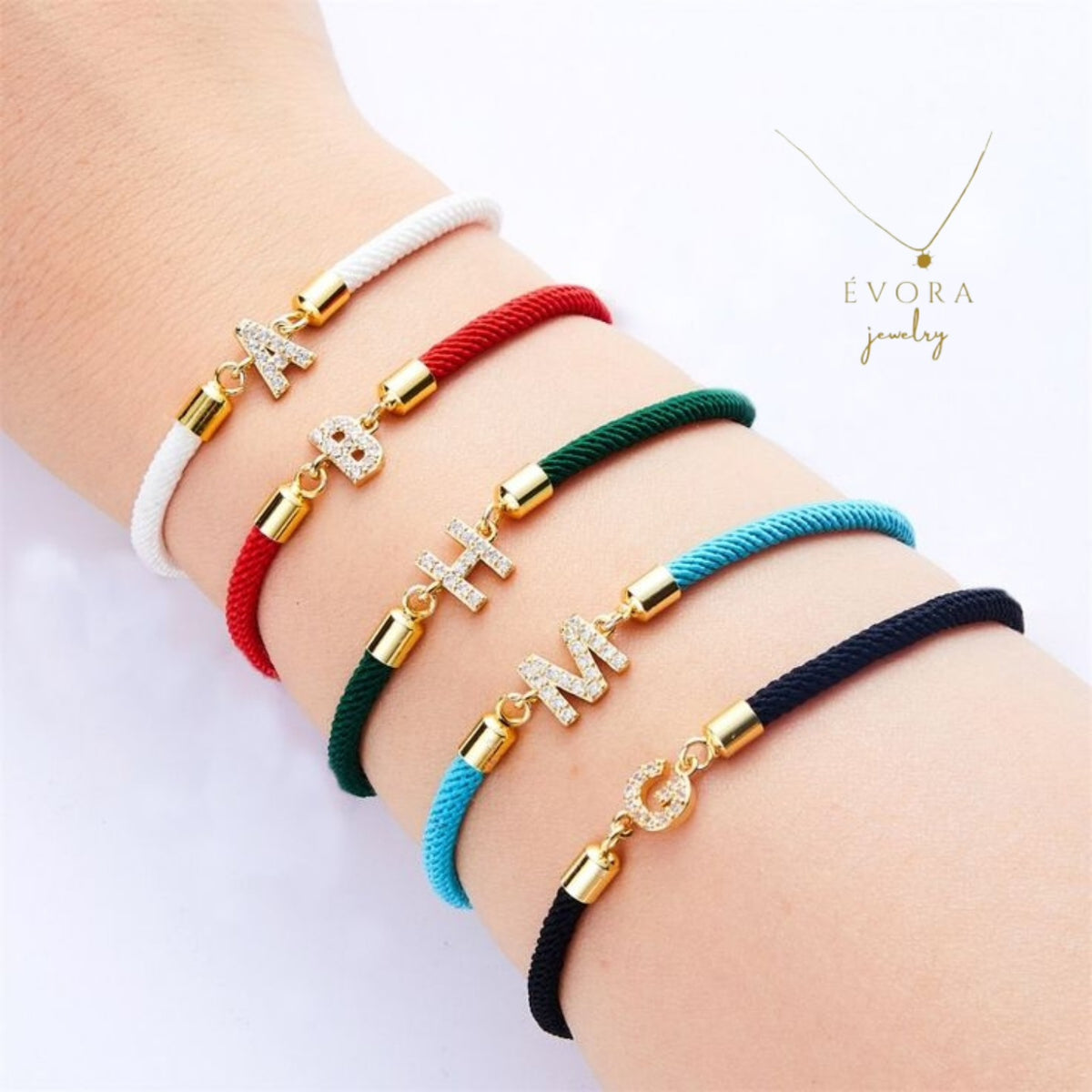 Bracelet Lettre avec Fil