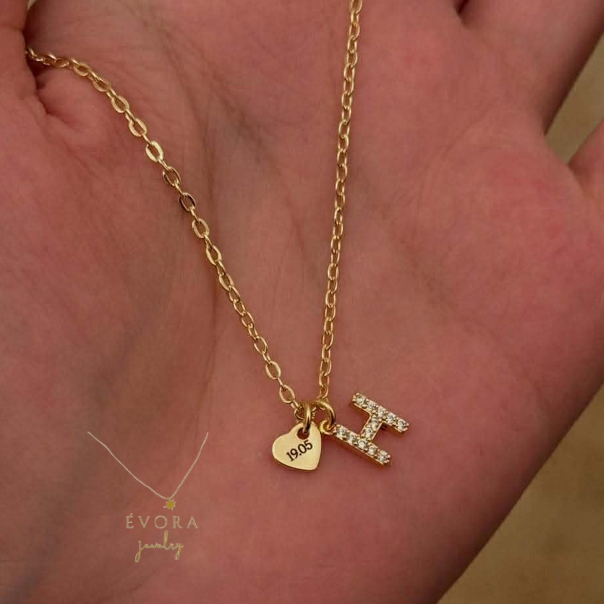 Collier Lettre Coeur gravé